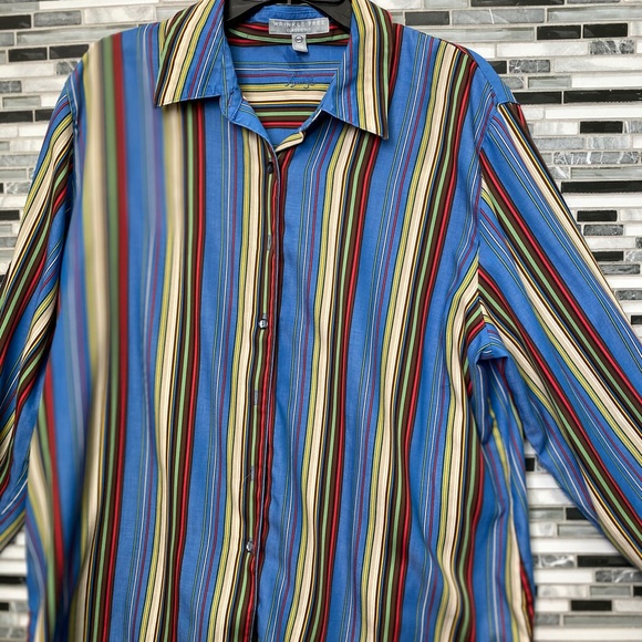 Foxcroft Tops - Fox Croft women’s button down shirt